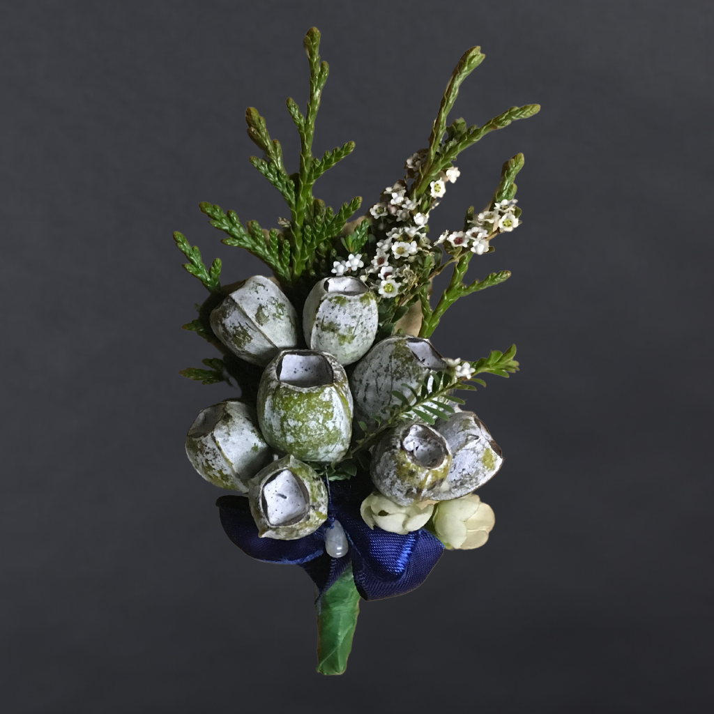 Boutonniere With Tetra Nuts + Gypsophila + Greenery + Ribbon Bow