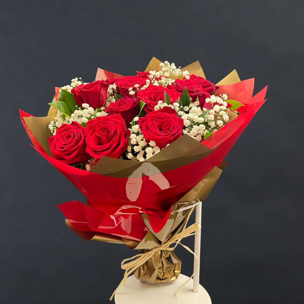 Elegant Columbia Roses Collection- RED - 12 STEMS