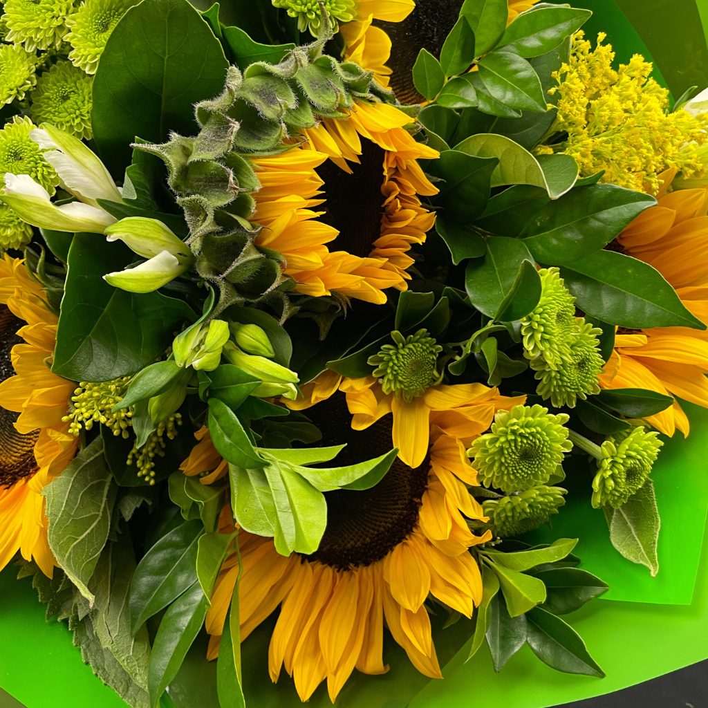 Elegant Sunflower Bouquet Collections